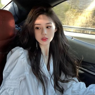 女警撞到夫