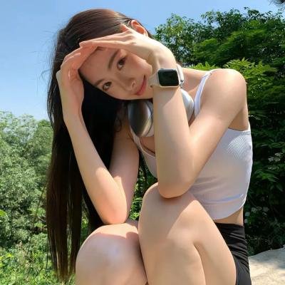 黑夜皓齿